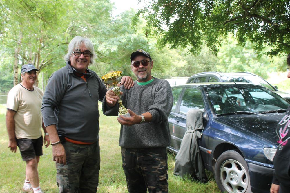 IMG_0541.jpg IMG_0541.jpg